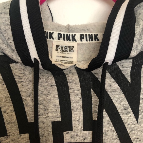 Pullover Jacket 💕 - Picture 3 of 4